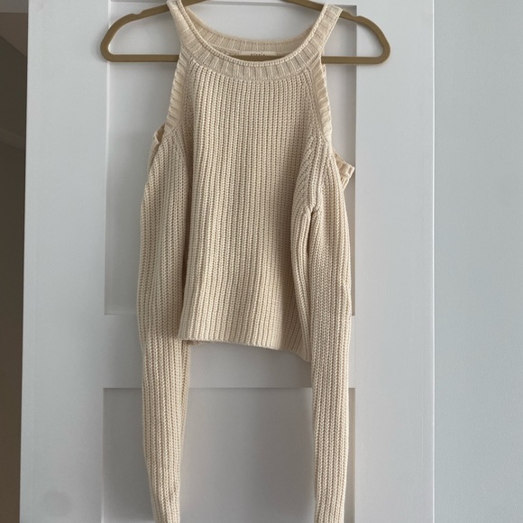 Sweaters - Elodie cream sweater with cut outs on the sleeves